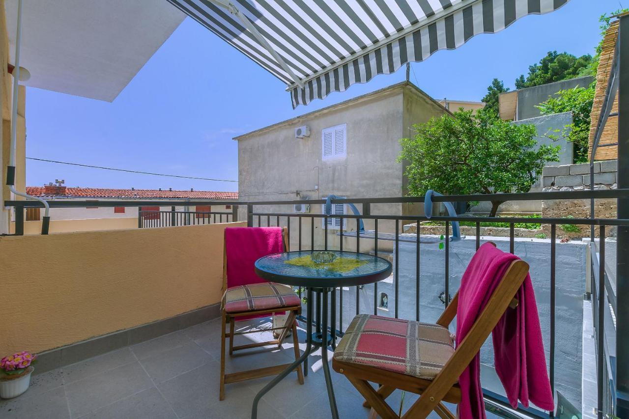 Apartment Ivanka Omiš Exterior foto