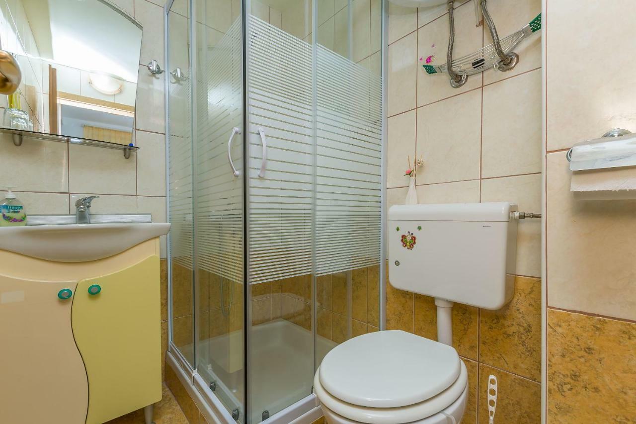 Apartment Ivanka Omiš Exterior foto
